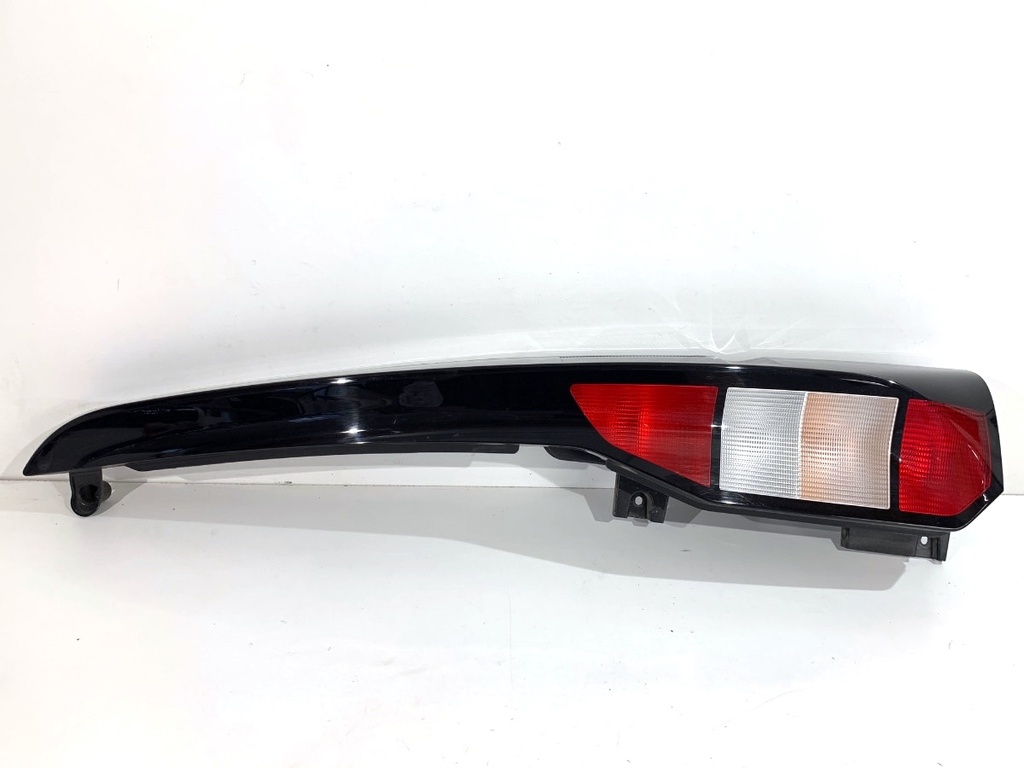 [STARK-890047] Piloto trasero derecho FORD Tourneo Connect / Grand Tourneo Connect V761 2022-