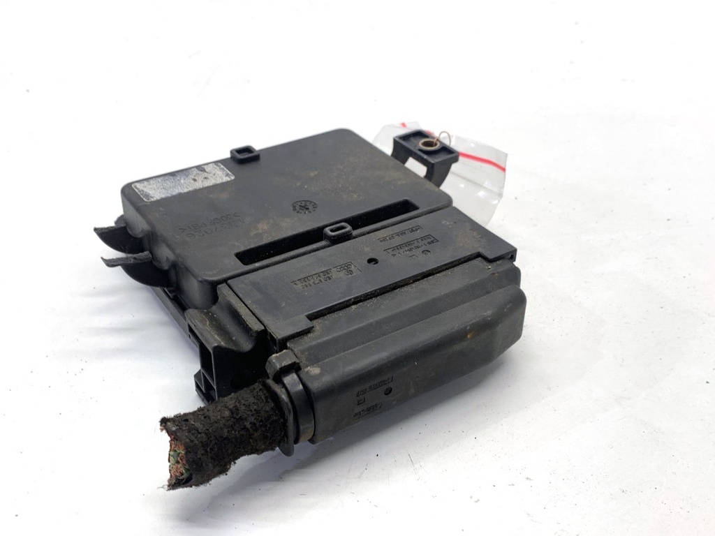 [STARK-909086] Módulo de freno de estacionamiento Audi A8 D3 (4E2, 4E8) 2002-2010