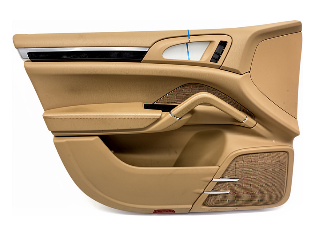 [STARK-925045] Panel de puerta delantero izquierdo Porsche Cayenne (92A) 2010-2022