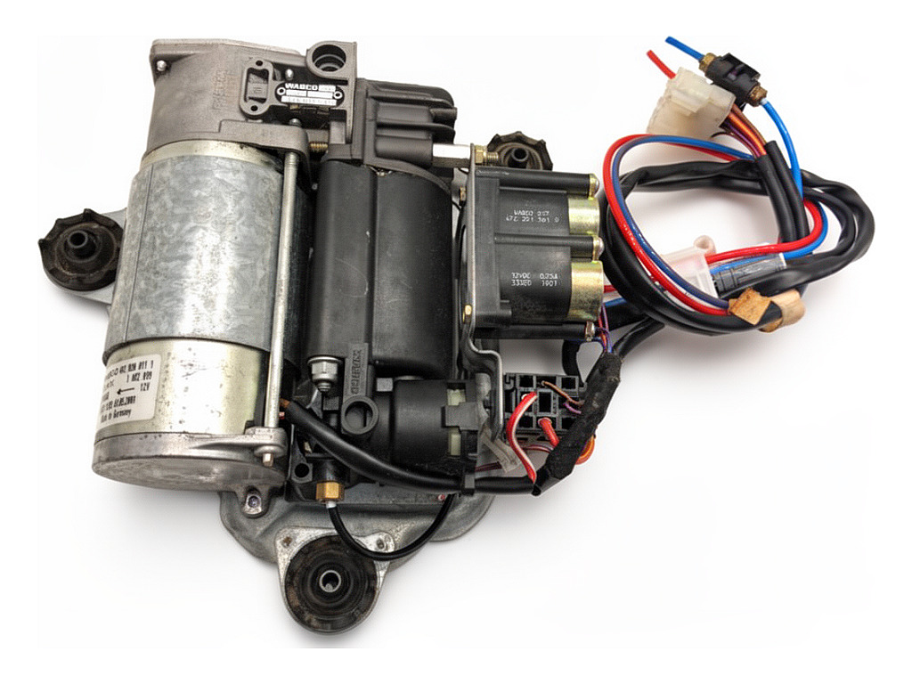 [STARK-926461] Bomba de suspensión BMW X5 (E53) 4.4 i 210 kW 2000-2006