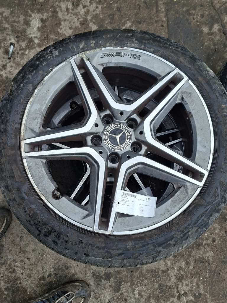 [EPE-108275] Llanta de aleación Mercedes-Benz Clase A W177