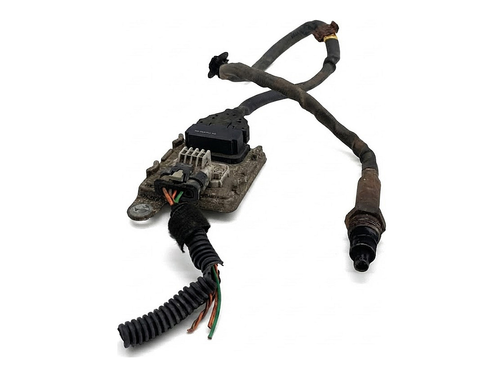 [STARK-921301] Sensor NOx PEUGEOT 308 SW II 1.6 BlueHDi 120 88 kW 9678570780