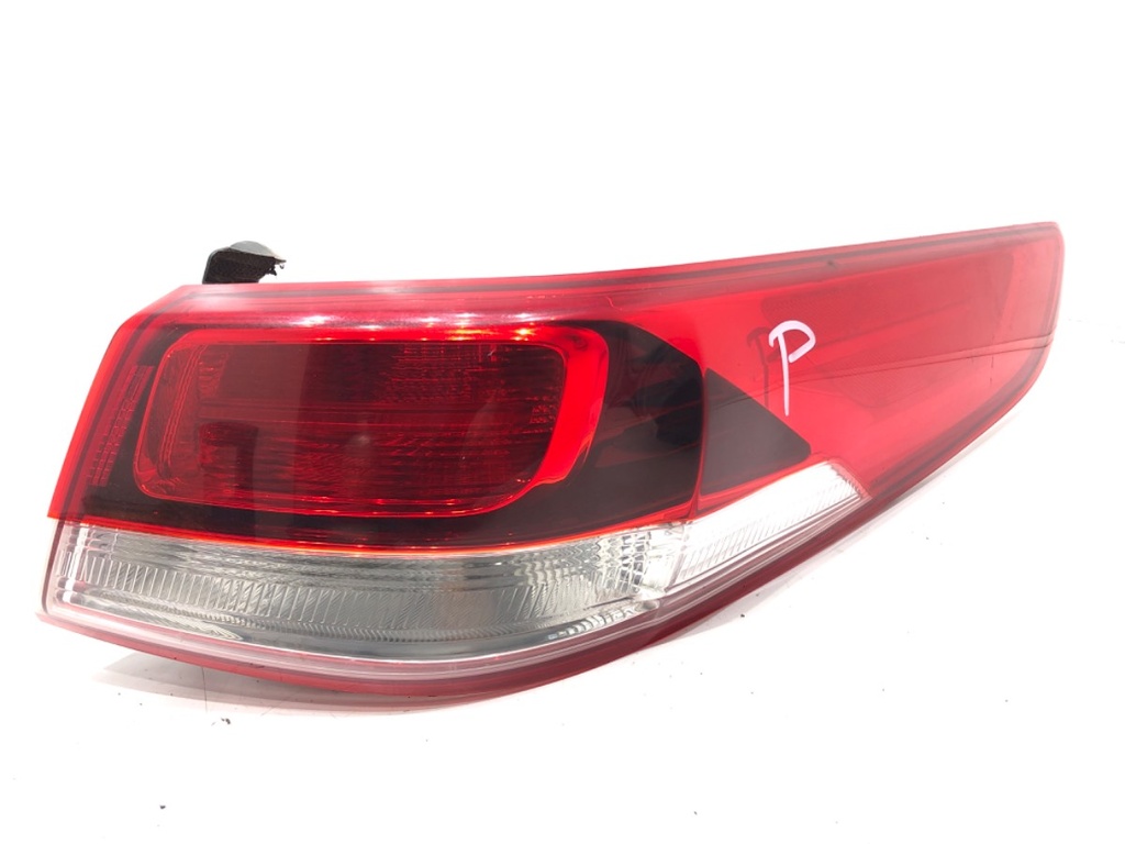 [STARK-640226] Piloto trasero derecho KIA Optima (JF) 2015-2022