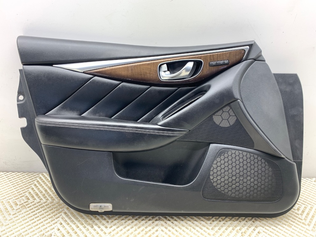 [STARK-851615] Panel de puerta delantero izquierdo INFINITI Q50 2013-2022