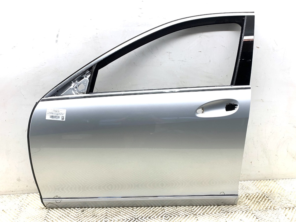 [STARK-772870] Puerta delantera izquierda Mercedes-Benz Clase S (W221) 2005-2013