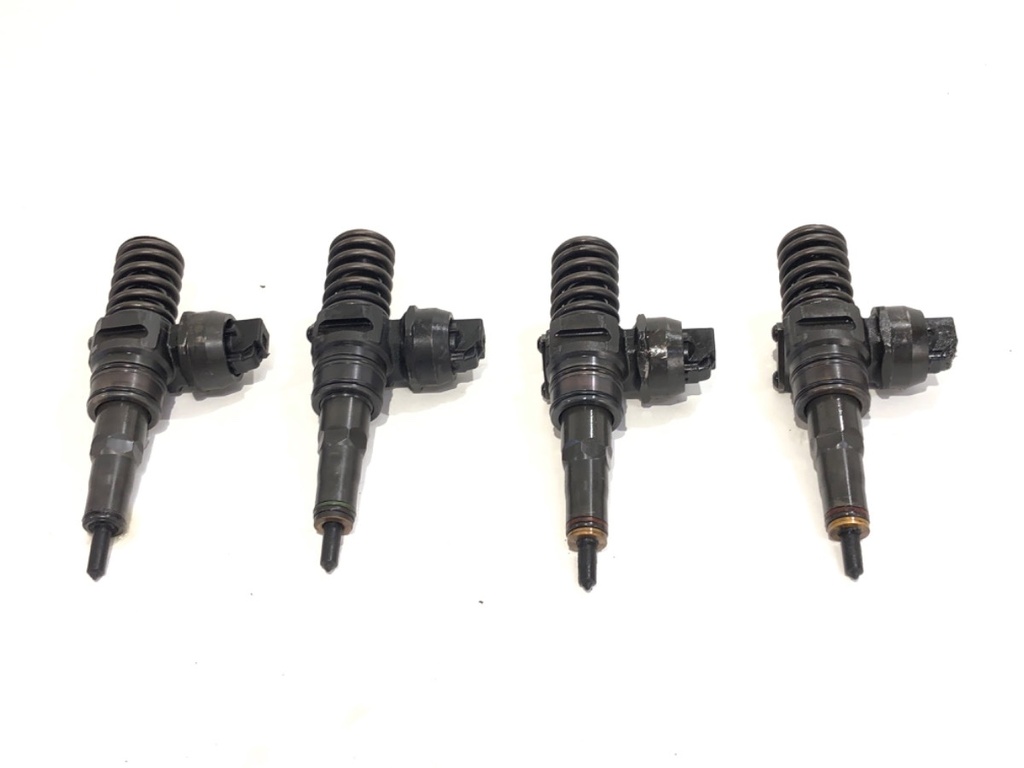 [STARK-762981] Kit de inyectores VW Golf V (1K1) 1.9 TDI 77 kW (105 CV) 2003-2008
