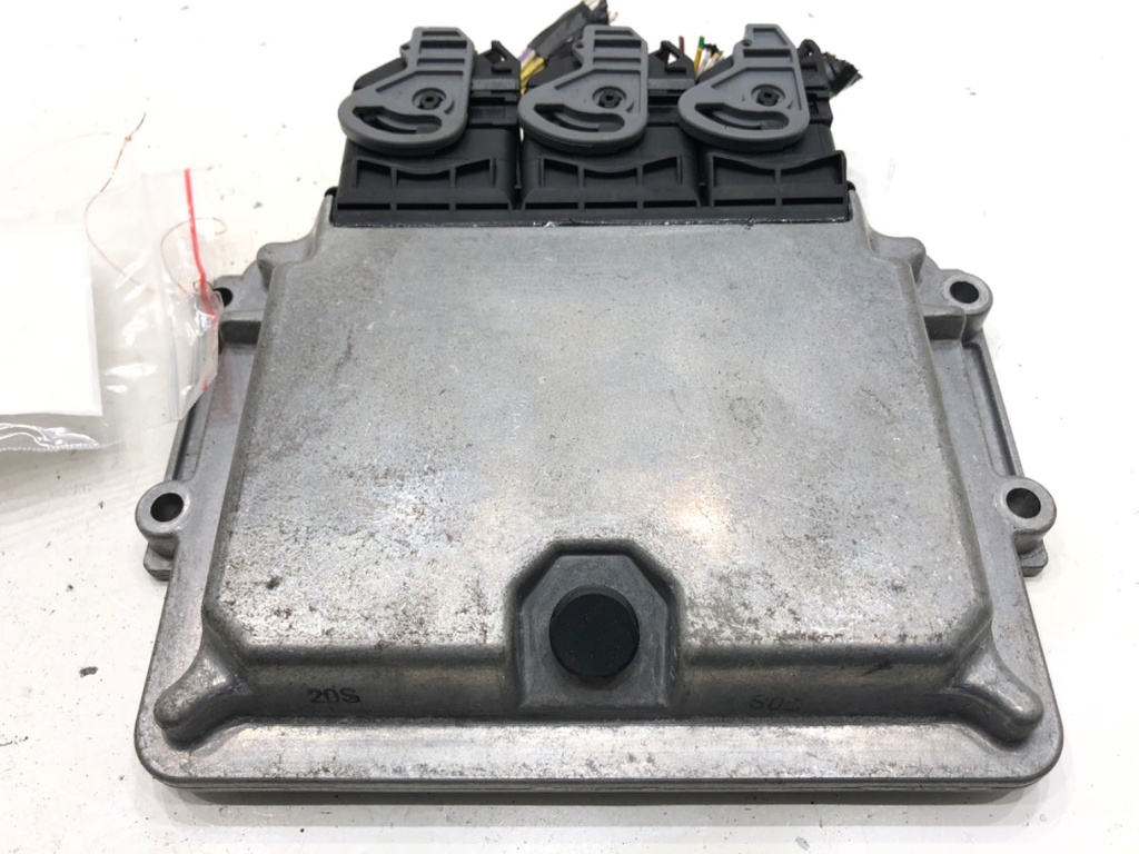 [STARK-774671] Unidad de control del motor PEUGEOT 407 coupe 3.0 V6 155 kW 9662186180