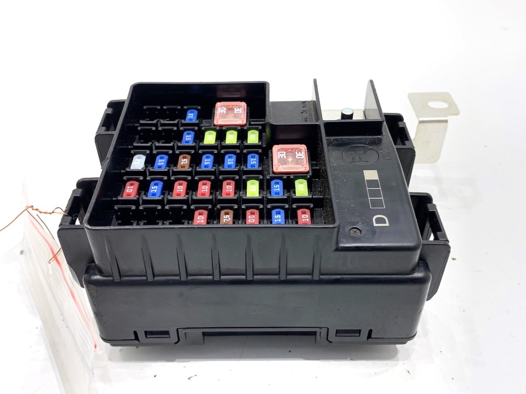 [STARK-708509] Caja de fusibles Hyundai Tucson (NX4E, NX4A) 1.6 T-GDi 110 kW 2020-2022
