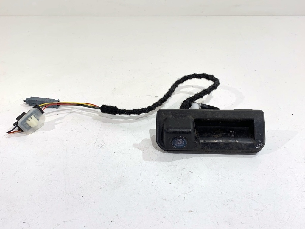 [STARK-782070] Cámara de visión trasera para Skoda Fabia III Kombi (NJ5) 1.0 55 kW 2014-2022
