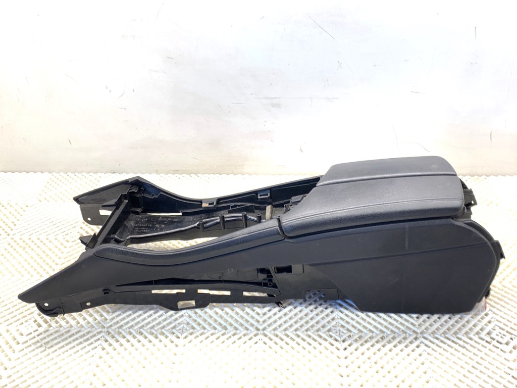 [STARK-852455] Reposabrazos BMW Serie 5 (F10) 2009-2016