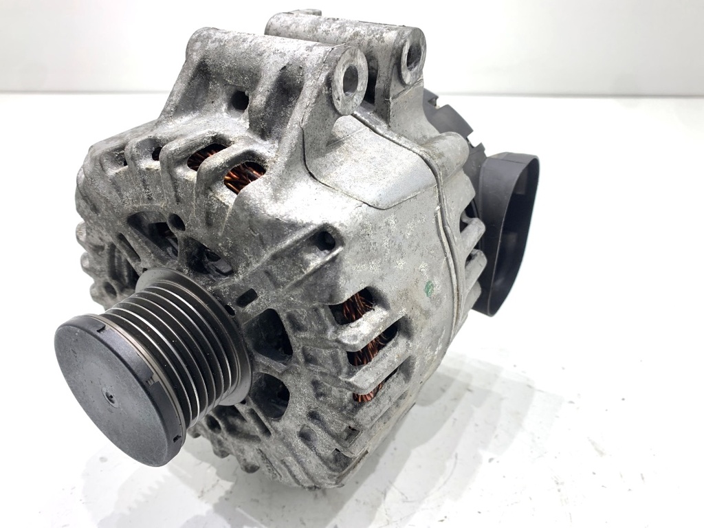 [STARK-843536] Alternador BMW Serie 5 (G30, F90) 2016-2022 M5 Competition 460 kW 625 CV