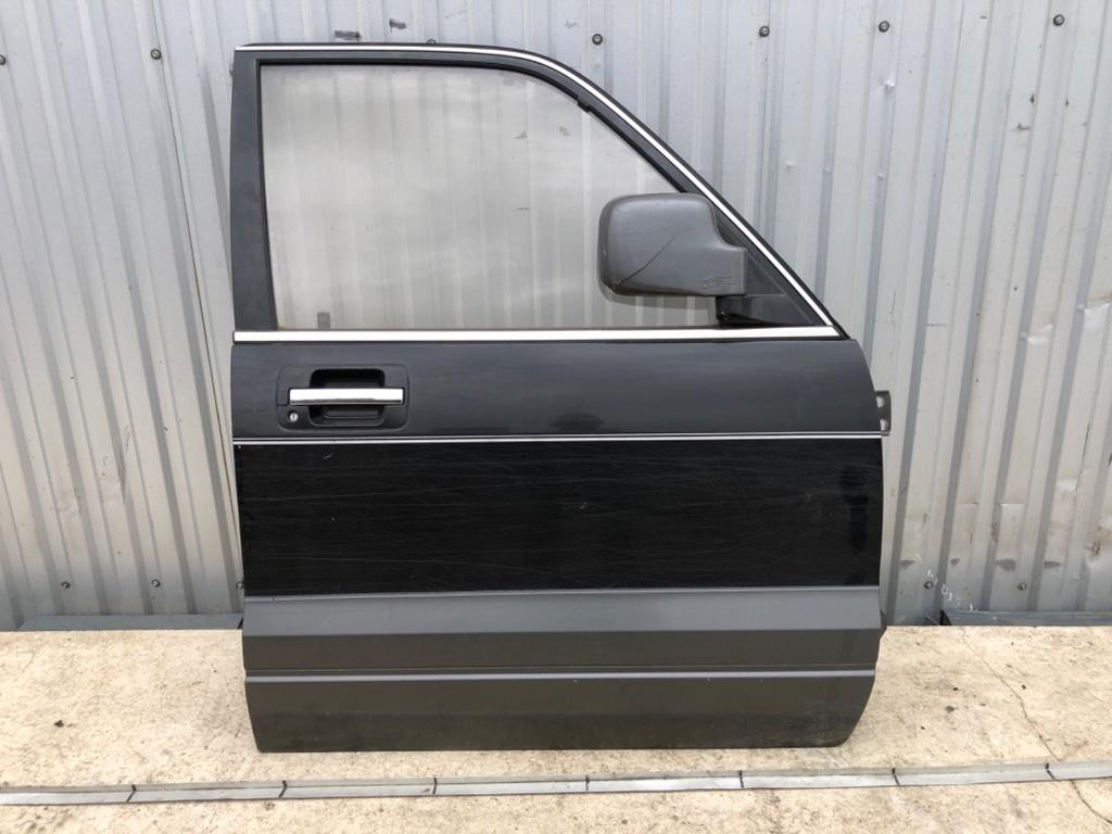[STARK-772465] Puerta delantera derecha OPEL MONTEREY A (M92) 3.1 TD 1991-1998