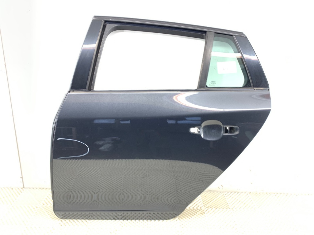 [STARK-779783] Puerta trasera izquierda Volvo V60 I (155, 157) 2010-2018