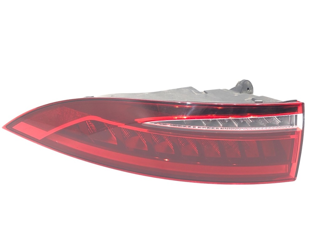 [STARK-788711] Piloto trasero izquierdo JAGUAR XF II (X260) 2015-2022