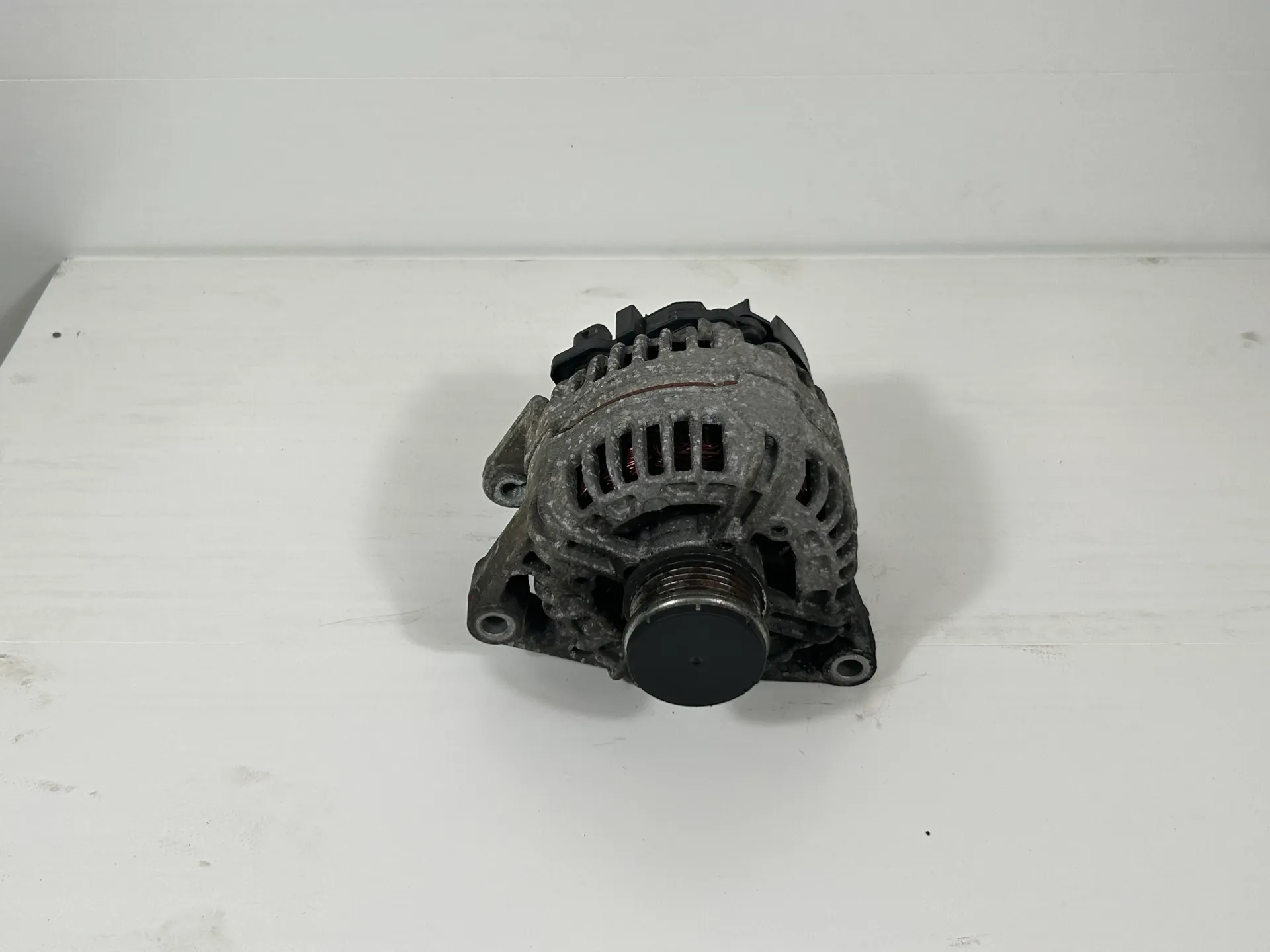Alternador Opel Corsa D 1,4 Gasolina A14XER LDD 0124425087