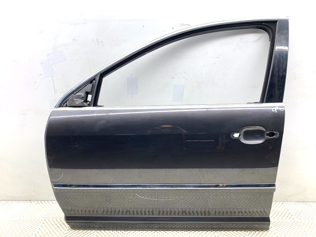 [STARK-805872] Puerta delantera izquierda VW Phaeton (3D1-3D9) 2002-2016