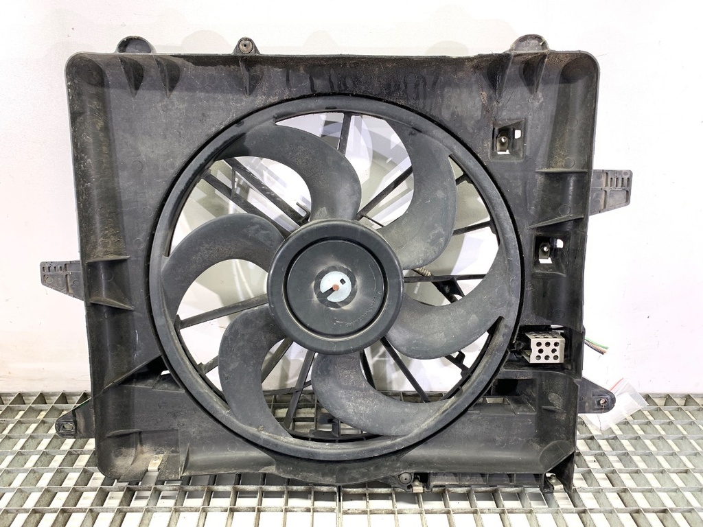 [STARK-806538] Ventilador de radiador Ford Mustang coupe 2004-2022 3.7 227 kW