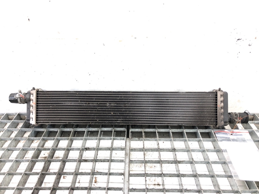 [STARK-809816] Radiador de agua Renault Clio V (B7_) 1.6 E-TECH 145 2022