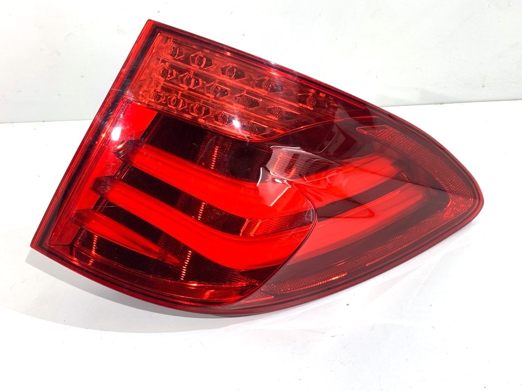 [STARK-813640] Piloto trasero derecho BMW 5 Gran Turismo (F07) 2009-2017