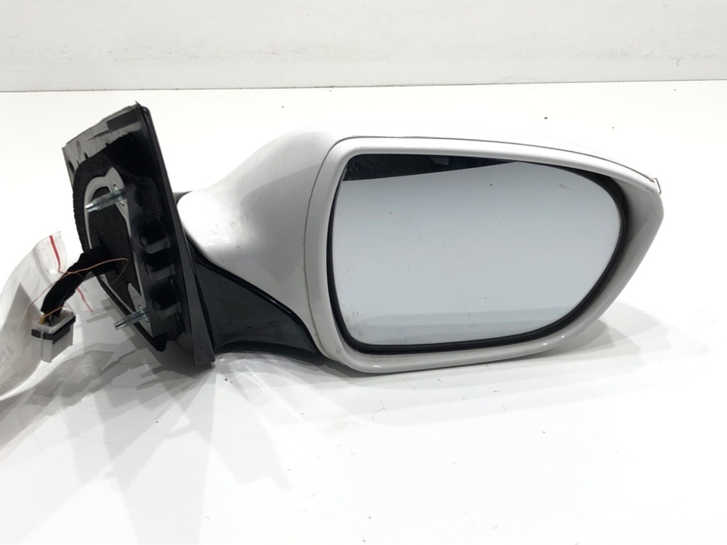 [STARK-664798] Retrovisor derecho HYUNDAI i40 I Kombi Van (VF) 2011-2022