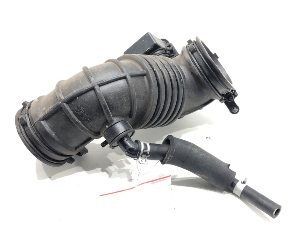[STARK-817752] Filtro de aire HYUNDAI ELANTRA VII sedan (CN7) 1.6 90 kW 2020-2022