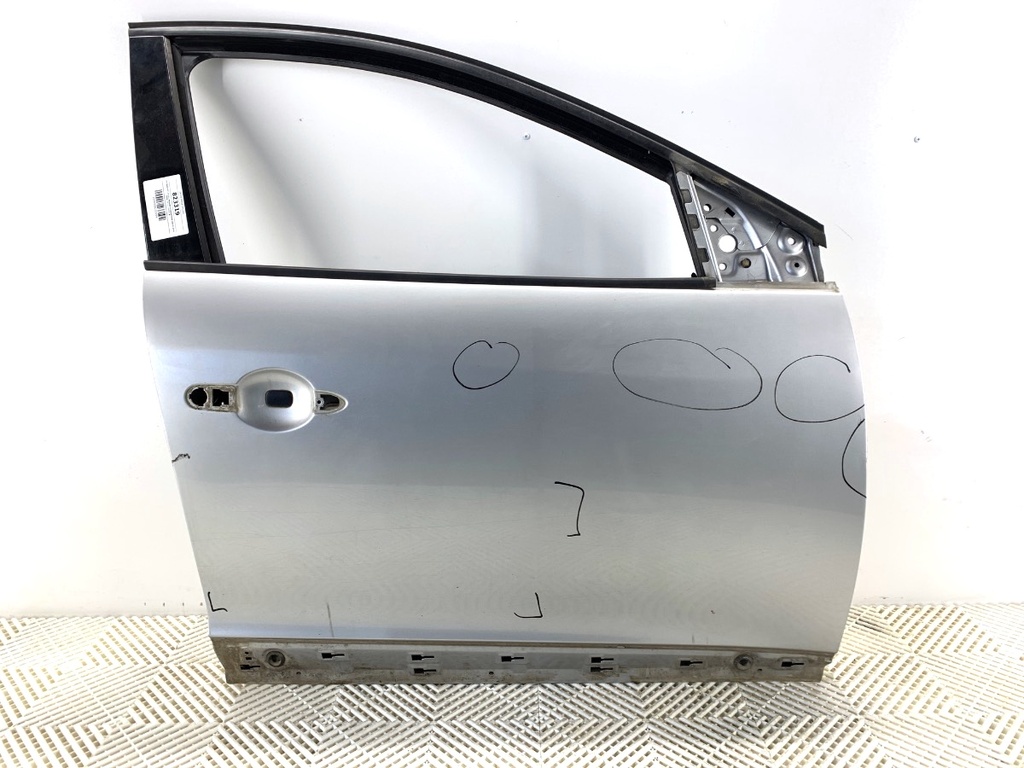 [STARK-823319] Puerta delantera derecha Renault Megane III Grandtour 2008-2022
