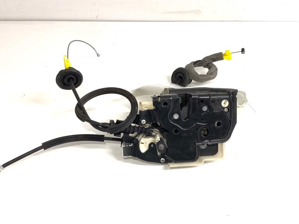 [STARK-823967] Cerradura de puerta trasera derecha AUDI A6 C7 Avant (4G5, 4GD) 2011-2018