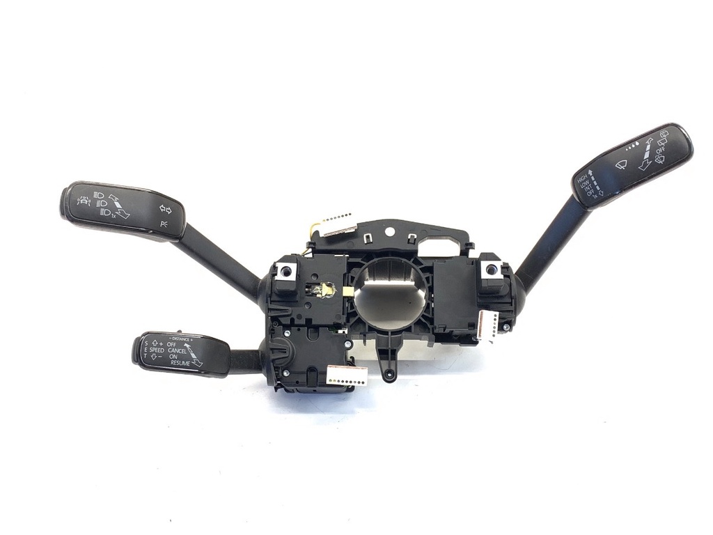 [STARK-854316] Combinado de luces SEAT León (5F1) 1.8 TSI 132 kW 2013-2022