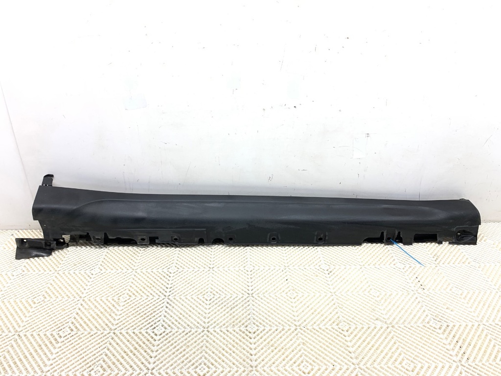[STARK-826709] Moldura de umbral derecho BMW X6 (F16, F86) 2014-2019