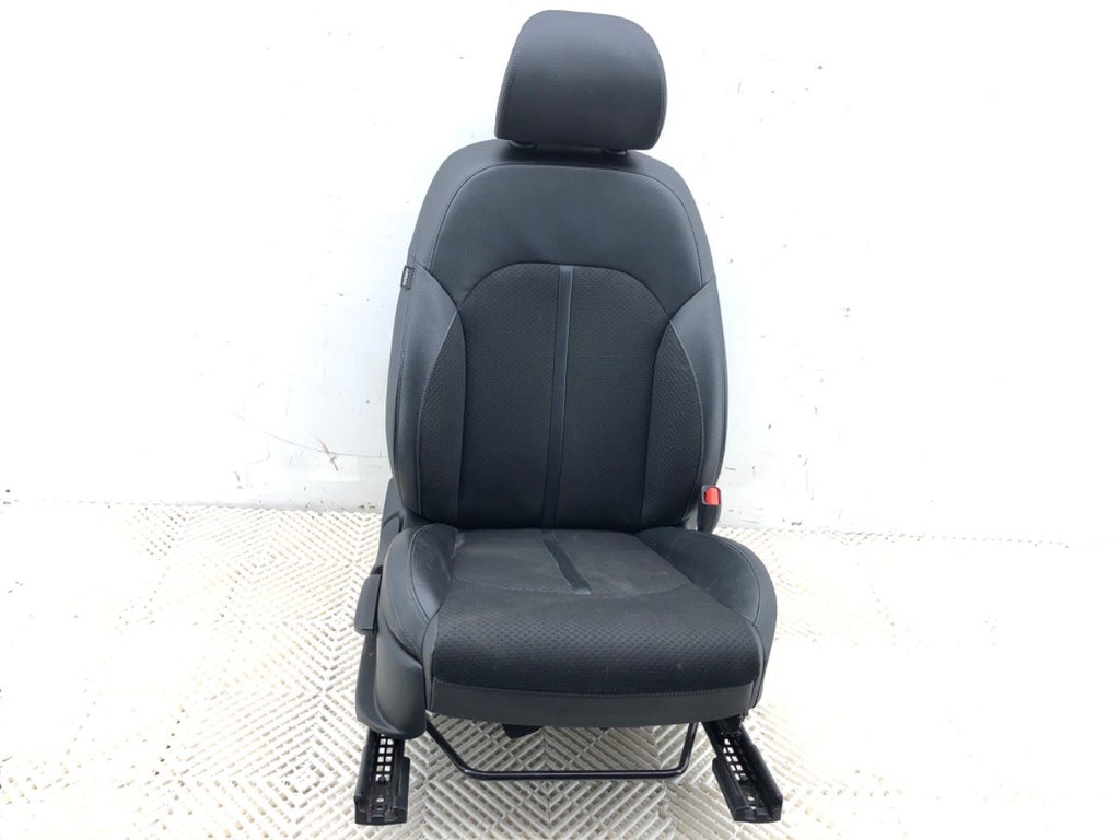 [STARK-830630] Asiento delantero derecho KIA Optima Sportswagon (JF) 2016-2022