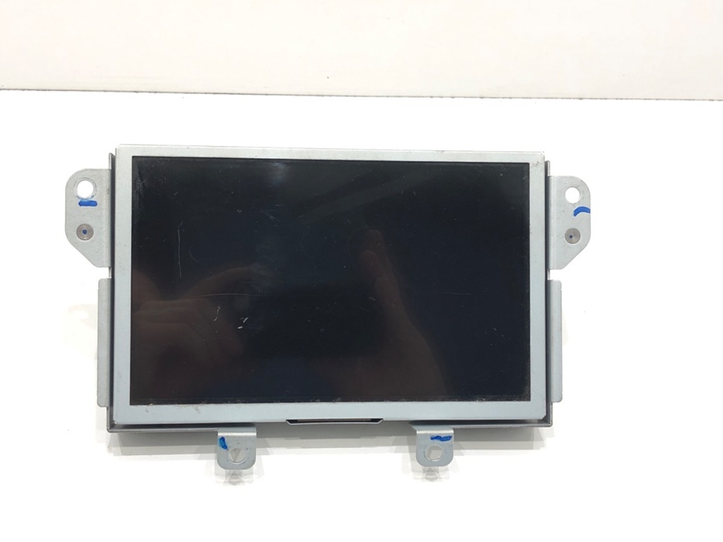 [STARK-491525] Display Ford Focus III Turnier 2010-2022