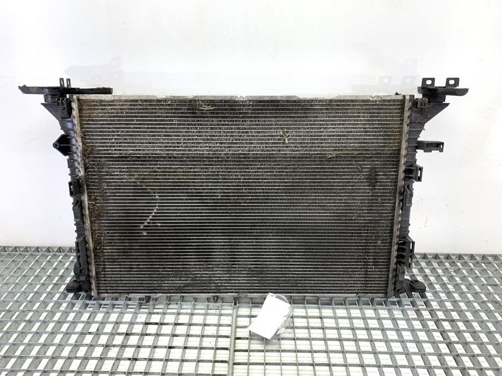 [STARK-855160] Radiador de agua AUDI A4 B8 Avant (8K5) 2.7 TDI 140 kW 190 CV 2008-2012