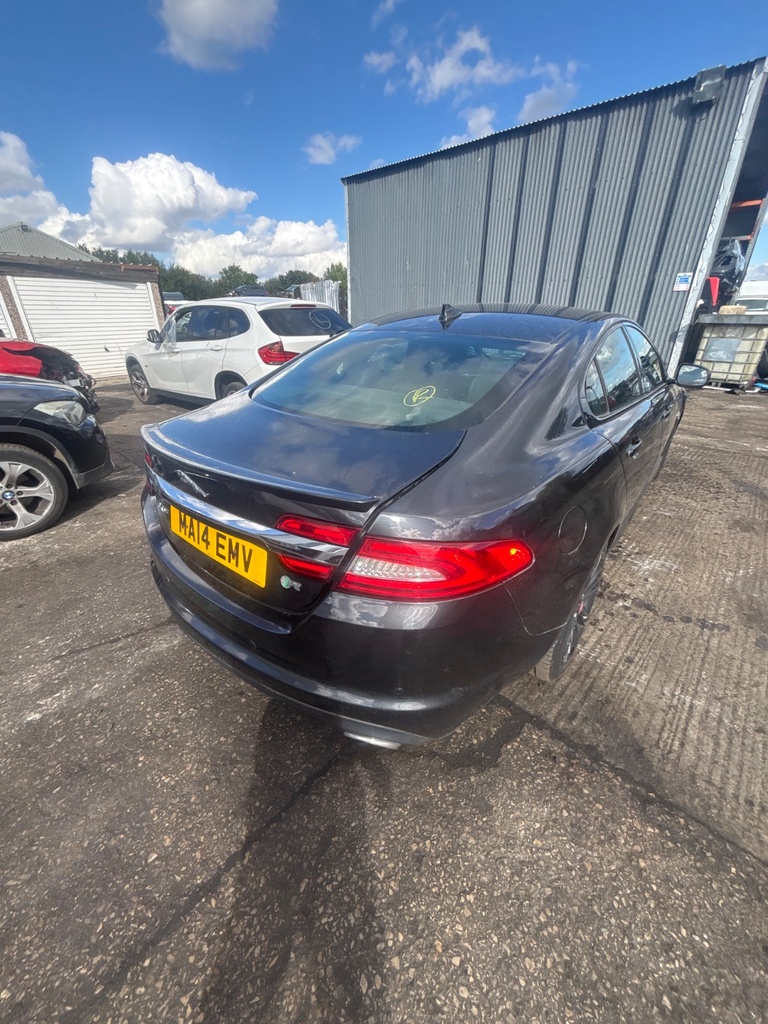 [EPE-136988] Motor de arranque Jaguar XF 2014