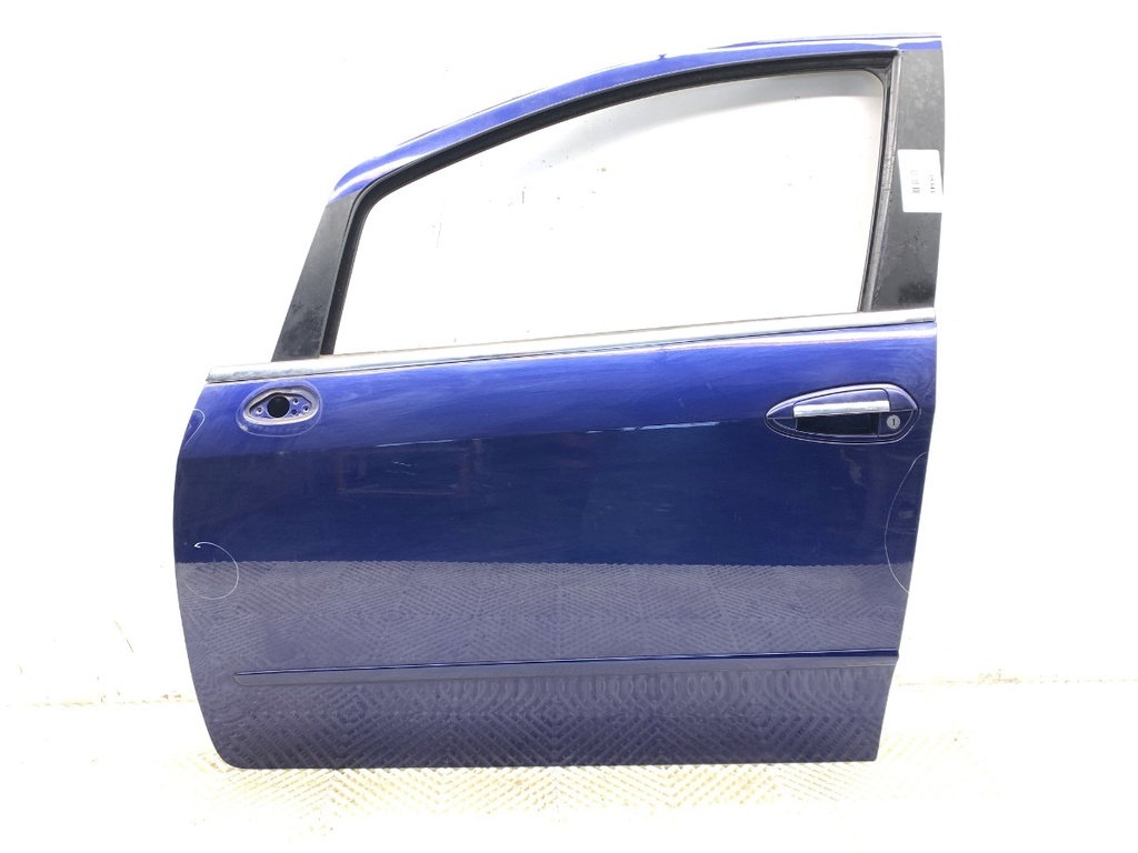 [STARK-819341] Puerta delantera izquierda FIAT LINEA (323_, 110_) 2006-2022