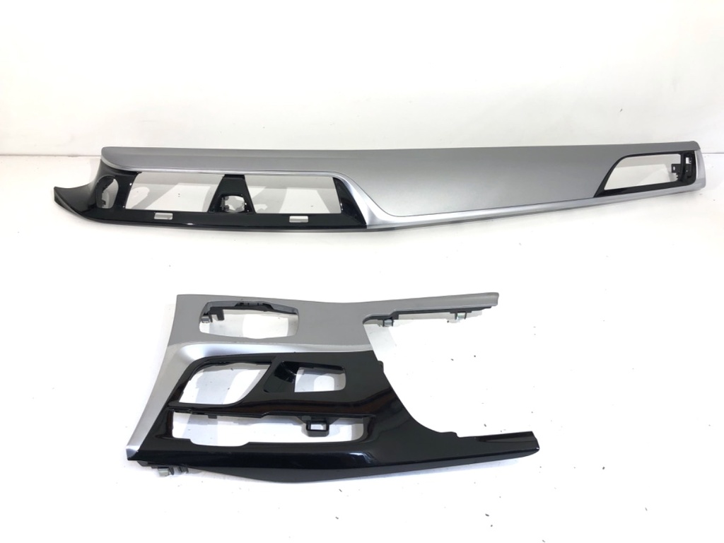 [STARK-757012] Moldura decorativa interior BMW Serie 5 (G30, F90) 2016-2022