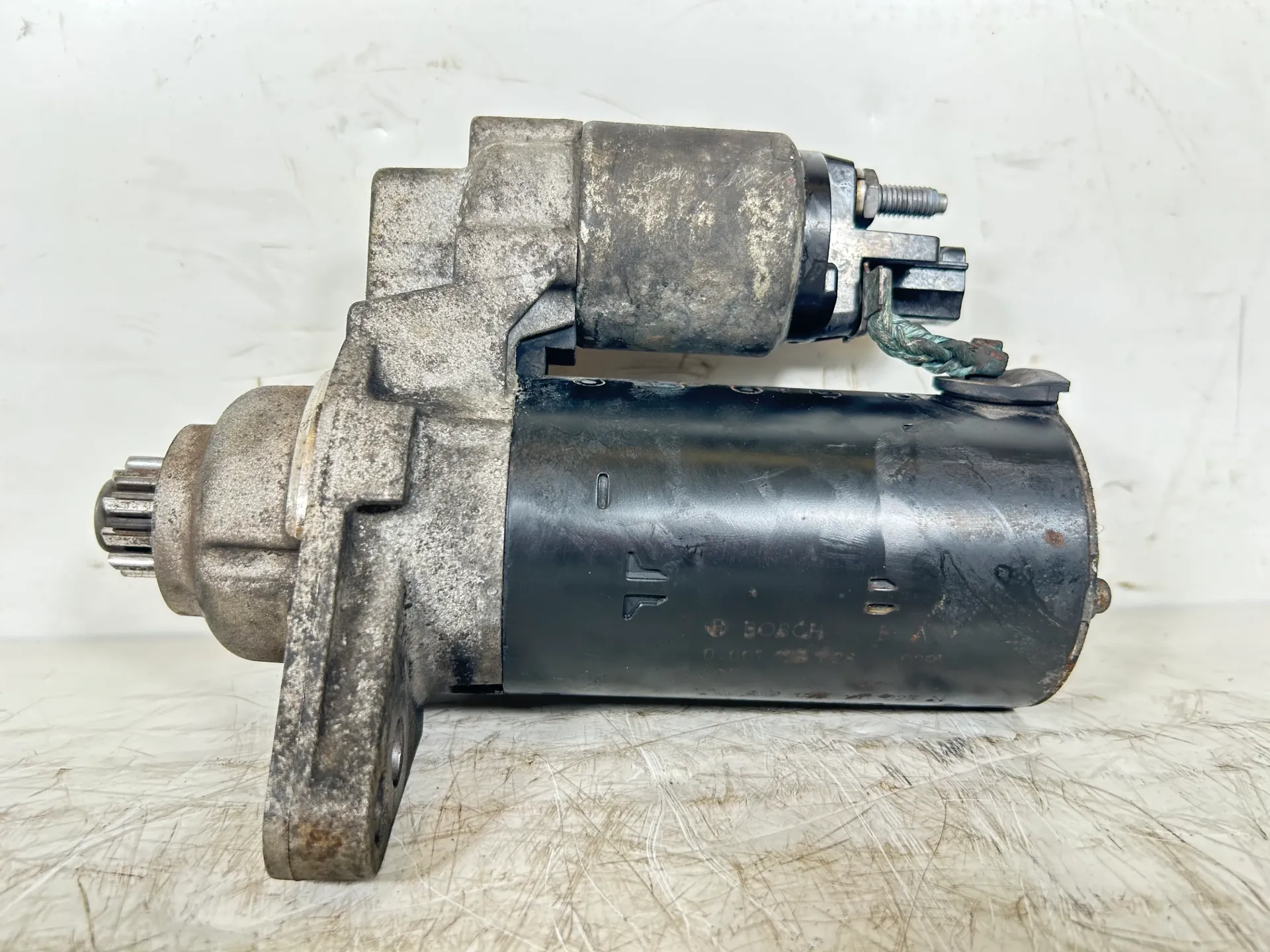 [1000959] Motor arranque VW Golf 2.0 TDI CBDC CBD 02Z911023  02Z911025