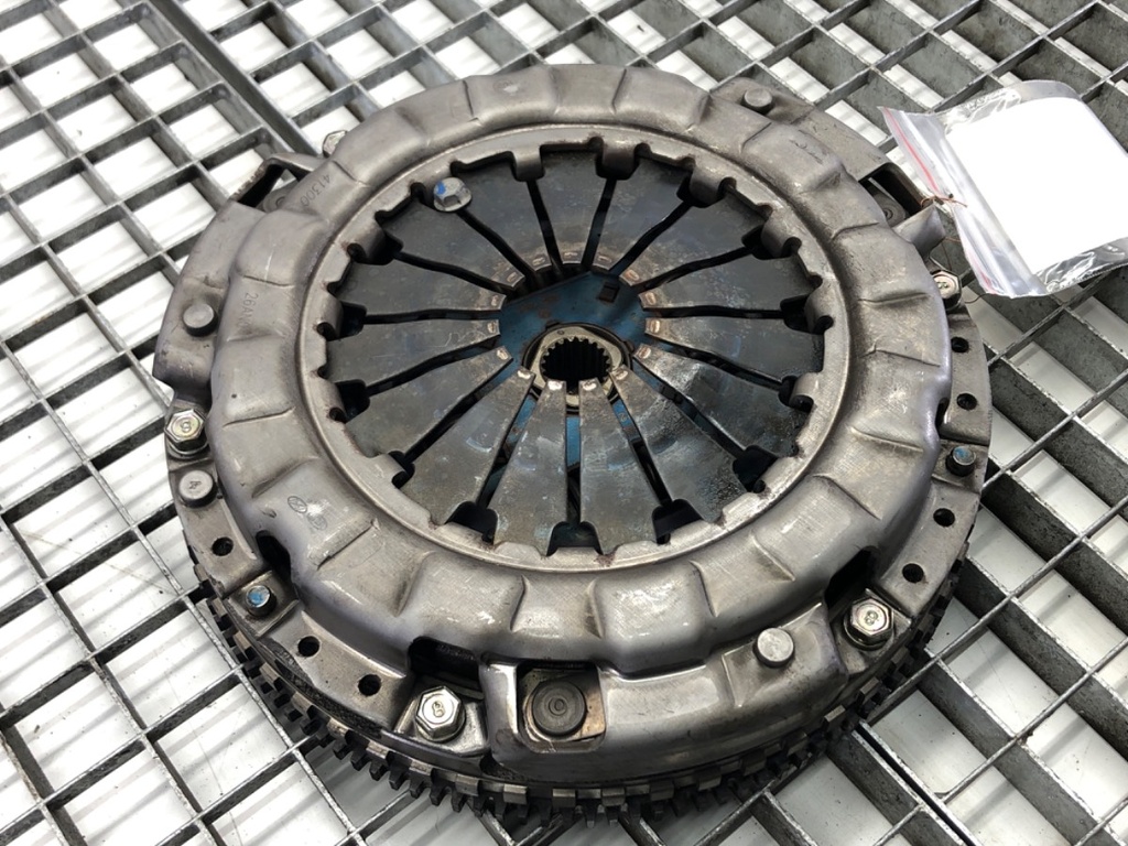 [STARK-534378] Embrague HYUNDAI i30 (PDE, PD, PDEN) 1.5 81 kW 2020-2022
