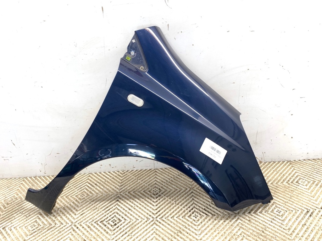 [STARK-721402] Aleta delantera derecha NISSAN NOTE (E11, NE11) 2005-2013