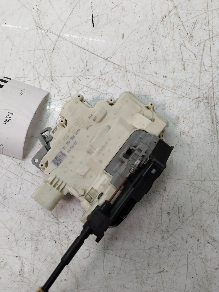 [MTD-529366] Cerradura de puerta VW Passat B7 Variant
