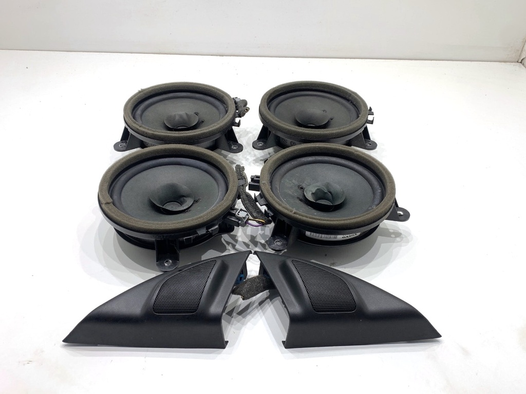 [STARK-834355] Altavoz VOLVO V70 III (135) 2.5 T 2007-2016