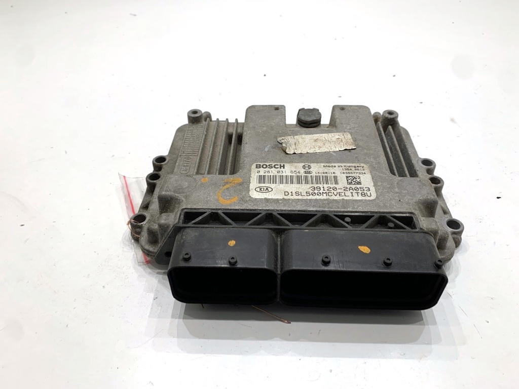 [STARK-884848] Unidad de control del motor KIA Sportage III (SL) 1.7 CRDi 85 kW 39120-2A053