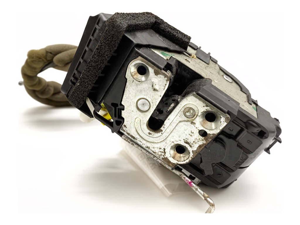 [STARK-913557] Cerradura de puerta delantera izquierda Nissan Qashqai II (J11) 2013-2022