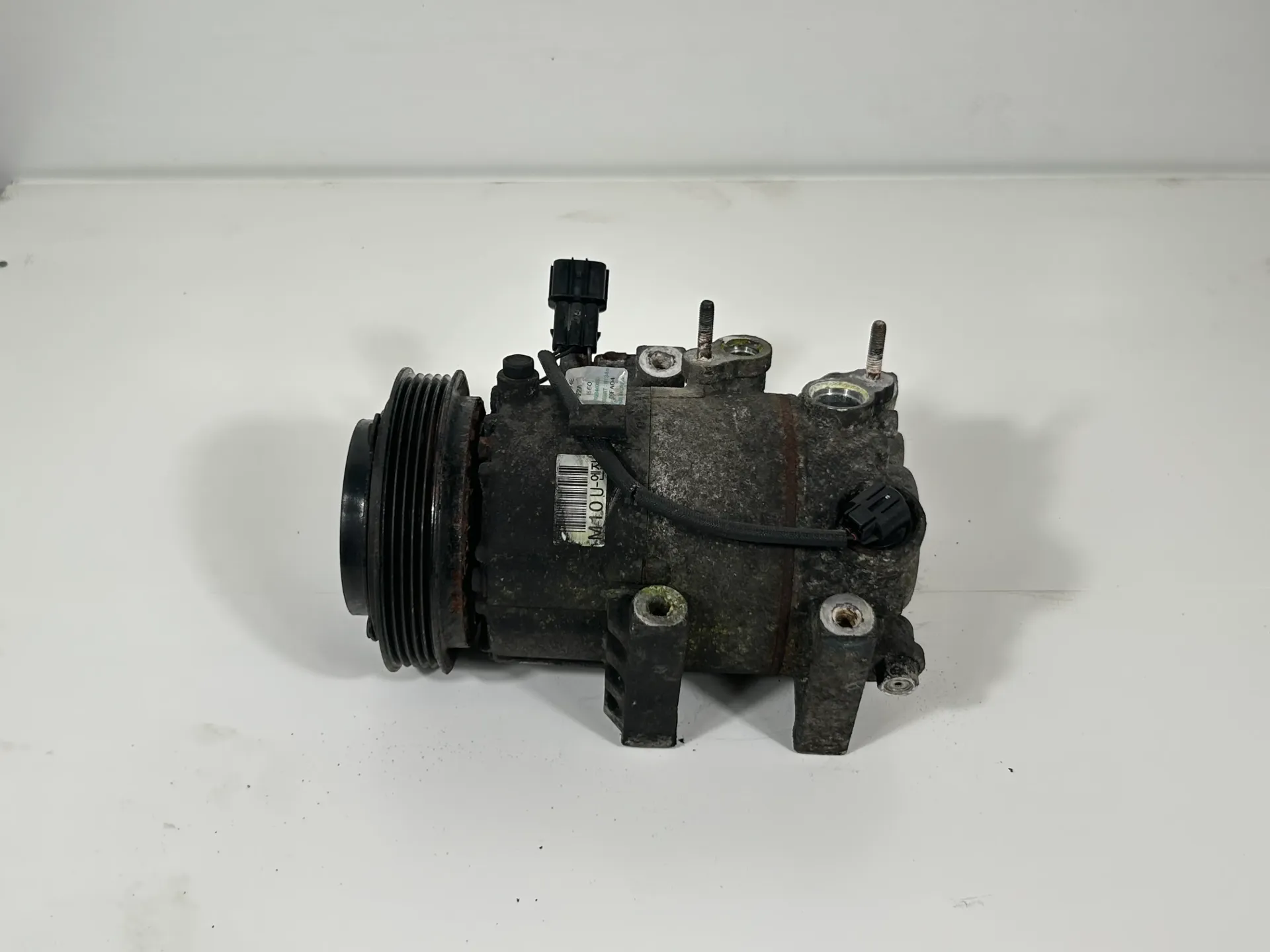 Compresor AC para Kia Sportage 2 1,7 CRDi D4FD F500-DX9FA-04