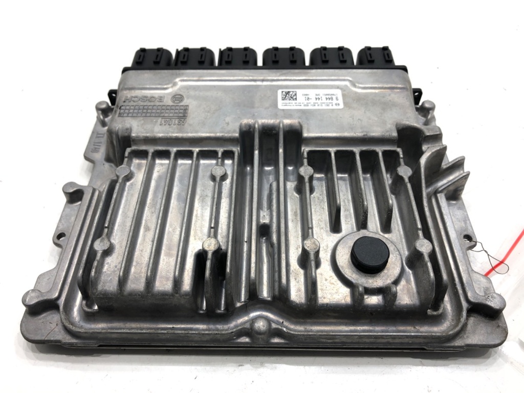 [STARK-789281] Unidad de control del motor BMW X2 (F39) 2017-2022
