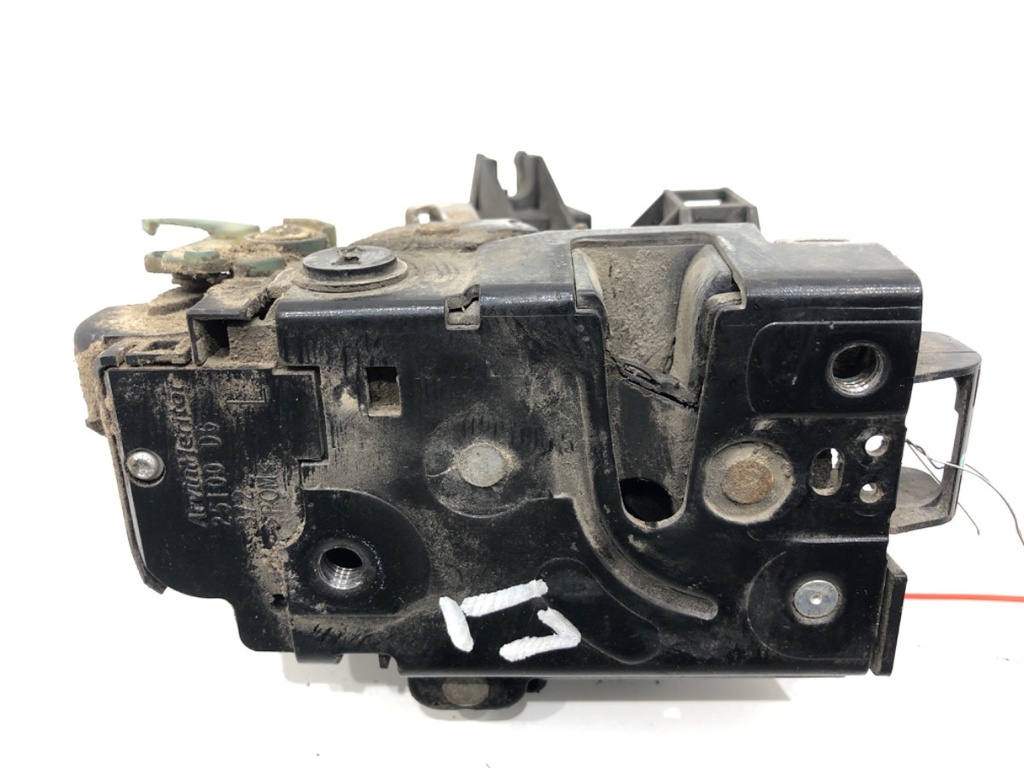 [STARK-791345] Cerradura de puerta trasera izquierda SKODA ROOMSTER Praktik (5J) 2007-2015