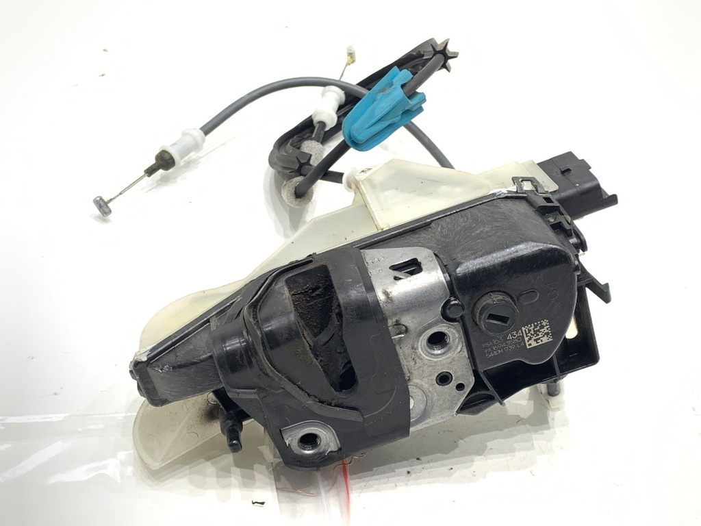 [STARK-801013] Cerradura de puerta delantera izquierda PEUGEOT PARTNER (K9) 1.5 BlueHDi 100 2018-2022