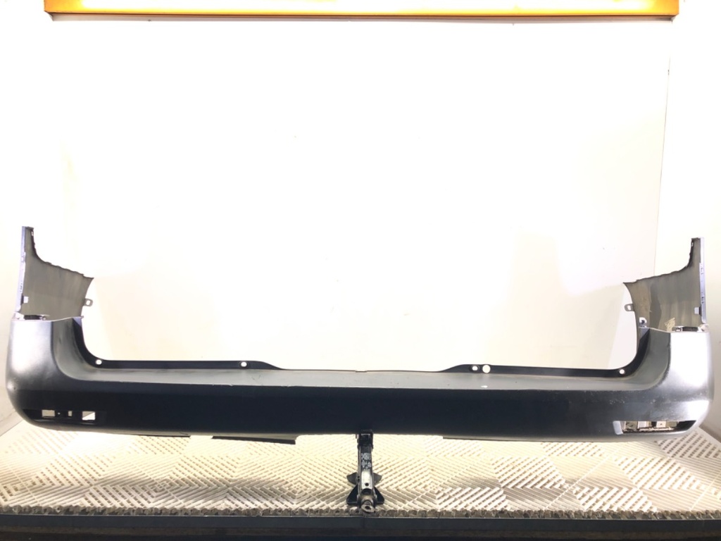 [STARK-654560] Parachoques trasero MERCEDES-BENZ VITO Skrzynia (W447) 2014-2022