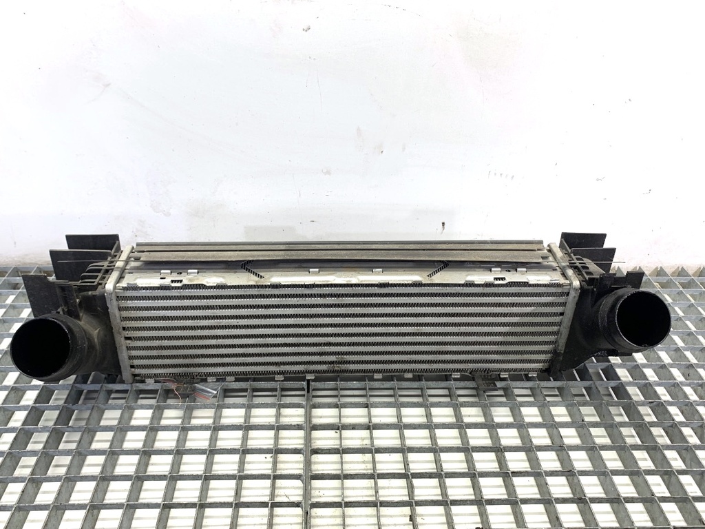 [STARK-902209] Intercooler BMW 3 (F30, F80) 2011-2018