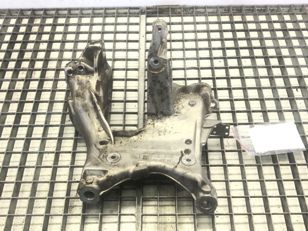 [STARK-614837] Soporte de motor Audi Q5 (FYB, FYG) 2016-2022 40 TDI Mild Hybrid