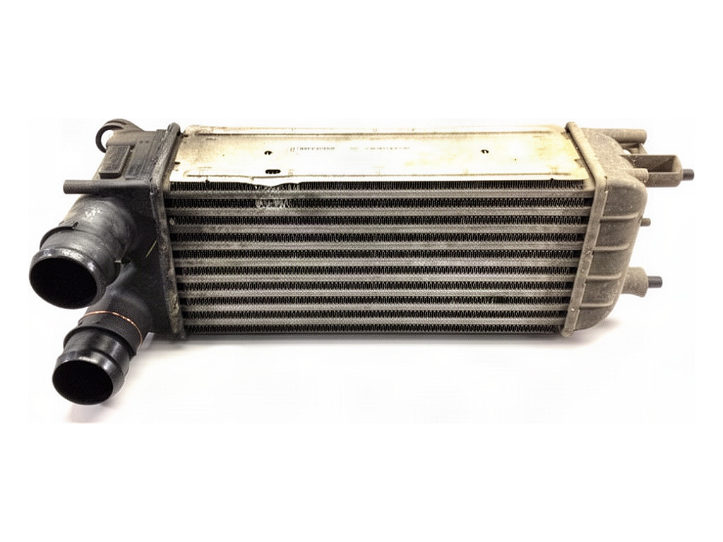 [STARK-972607] Intercooler Peugeot 508 I
